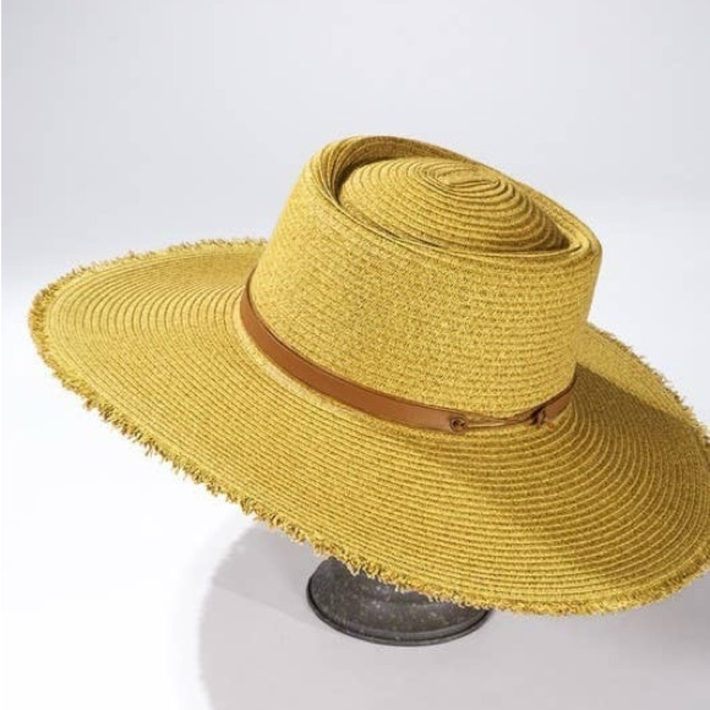 NWT Ruggine Yellow Wide Brim Frayed Edge Straw Hat Boho Sun Hat